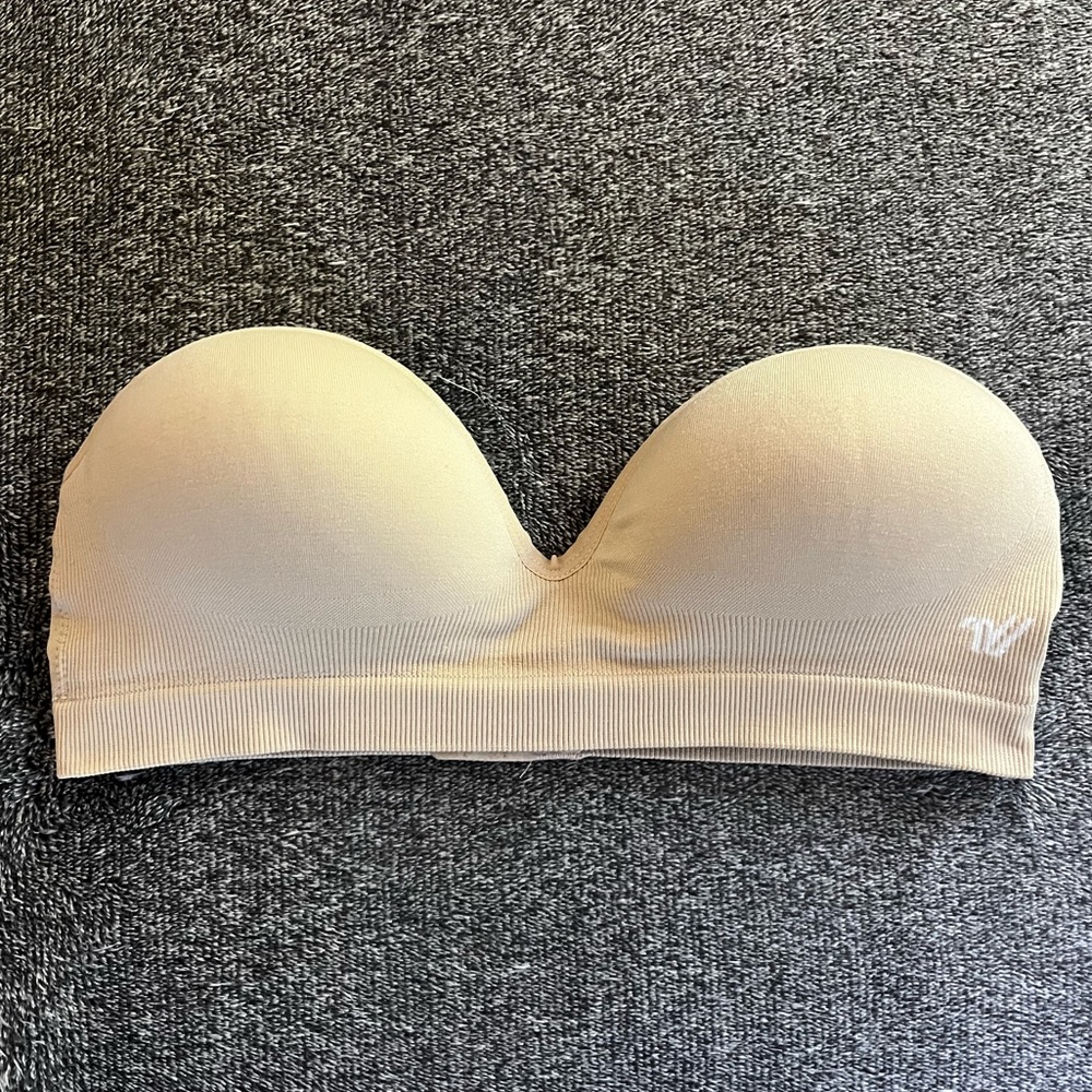 Varsity Strapless Bra